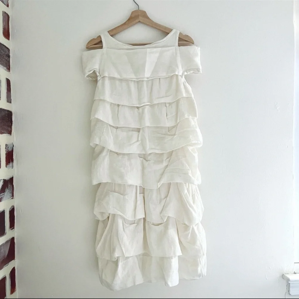 Marc Jacobs Bergdorf Goodman Tired White Linen Ruffle Trim Dress Size 6 - Picture 3 of 11